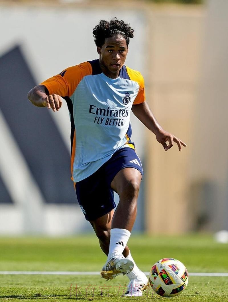 恩德里克在圣诞假期坚持训练 为此后比赛做准备