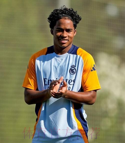 恩德里克在圣诞假期坚持训练 为此后比赛做准备